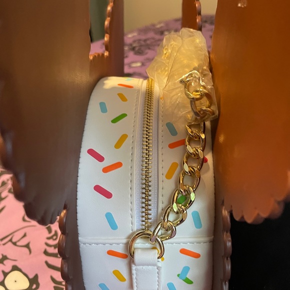 Loungefly Disney Mickey Ice Cream Bag - Picture 3 of 5